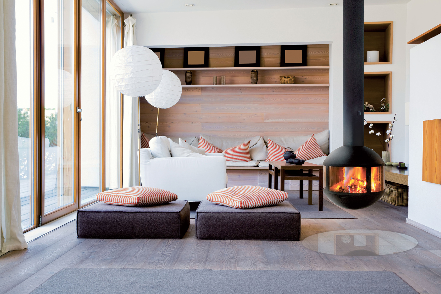 Agora Focus Wood Fire